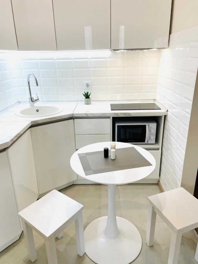Apartment Жд Вокзал, Центр リヴィウ エクステリア 写真