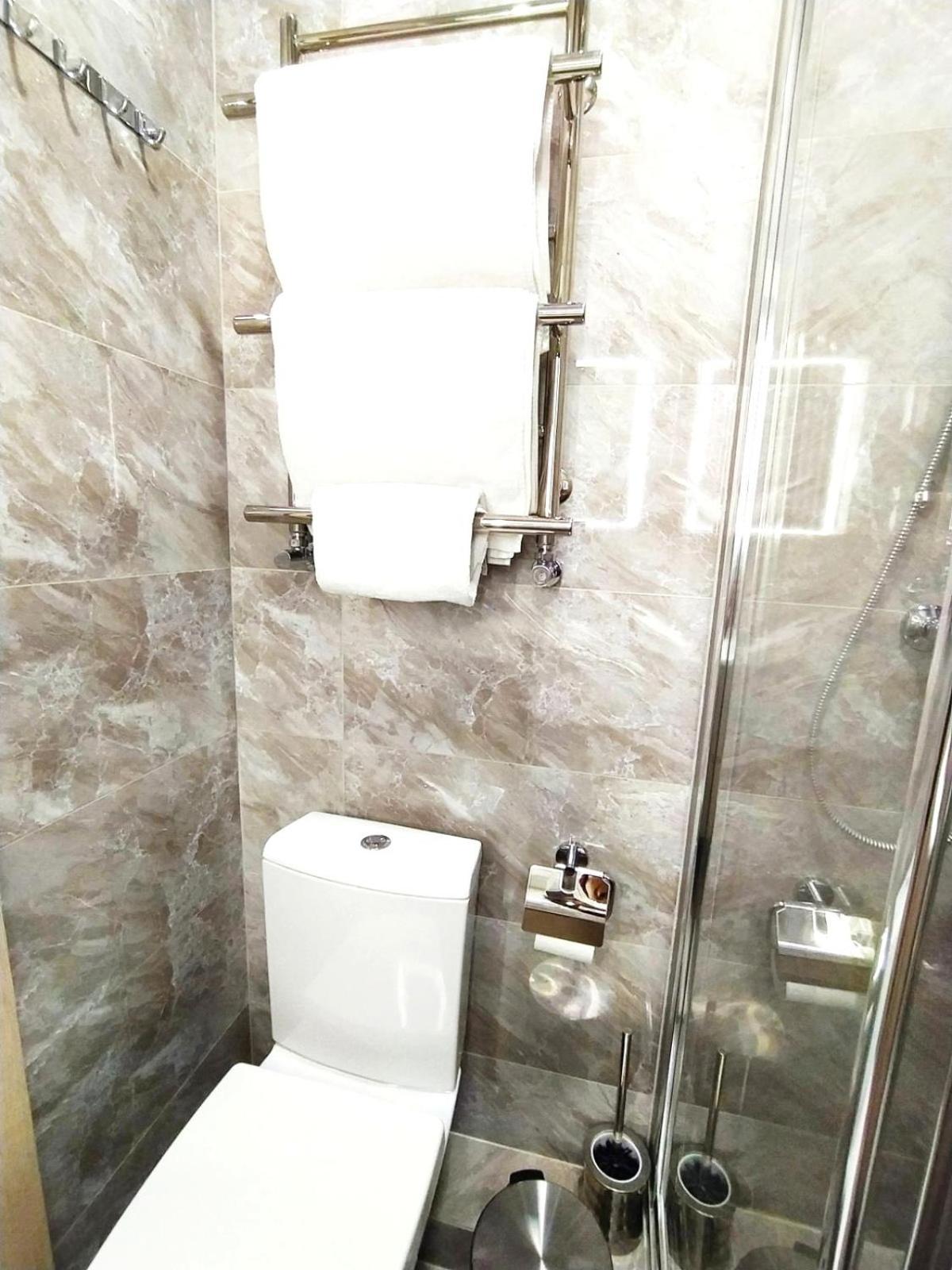Apartment Жд Вокзал, Центр リヴィウ 部屋 写真