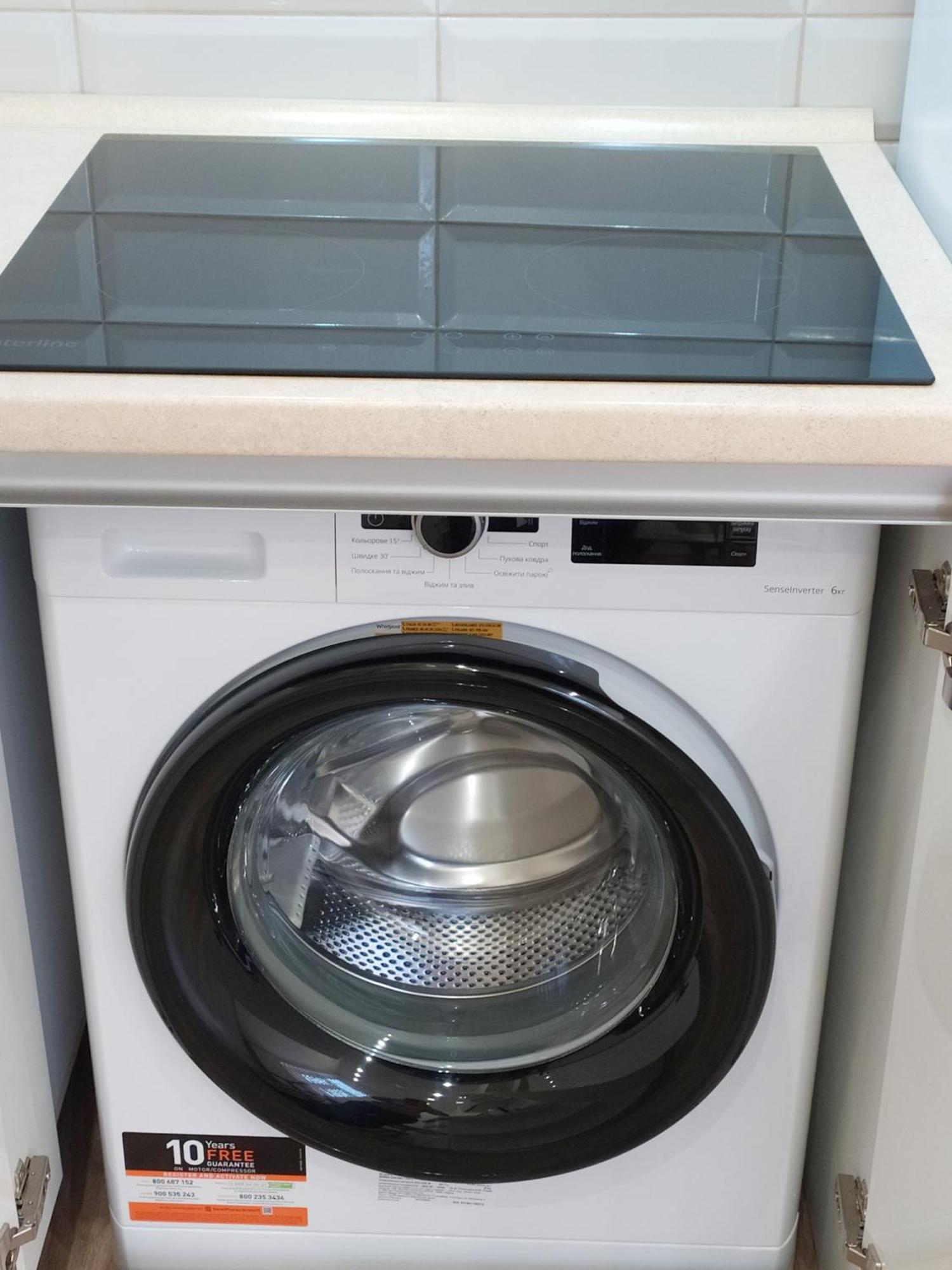 Apartment Жд Вокзал, Центр リヴィウ 部屋 写真